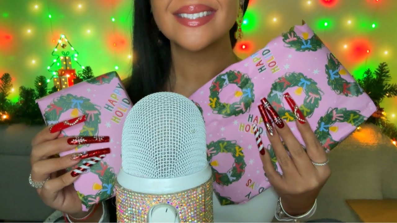 ASMR Tingly Secret Santa Gift Exchange 🎅🏼🎁 from @ReaMoonASMR ♥️