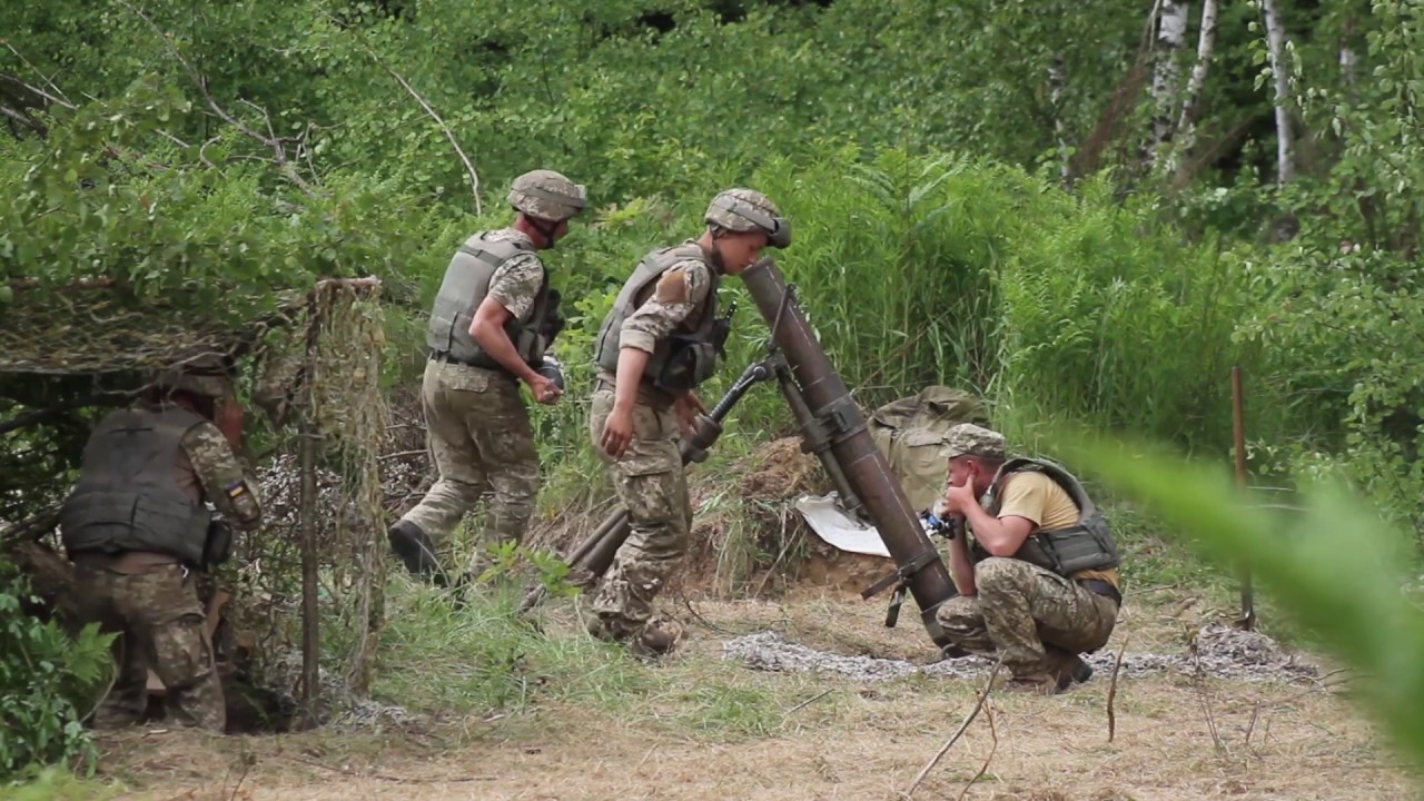 Ukrainian soldiers of the 1st Airmobile Battalion