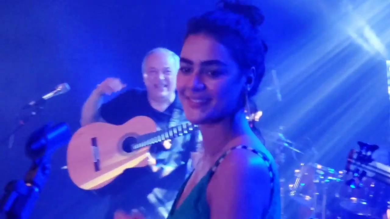 (Era uma Vez) com Toquinho e Camilla Faustino