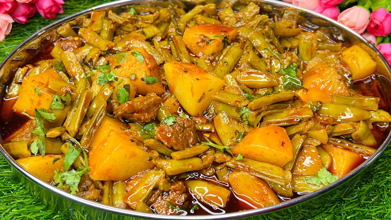 Hyderabad Ke Har Ghar Ki Favourite GAWAR KI PHALLI With Aloo Gosht | Cluster Beans Mutton Masala BQF