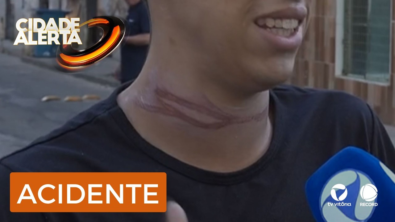 Motociclista fica ferido após se enroscar em fios de telecomunicação em Itapuã, Vila Velha.