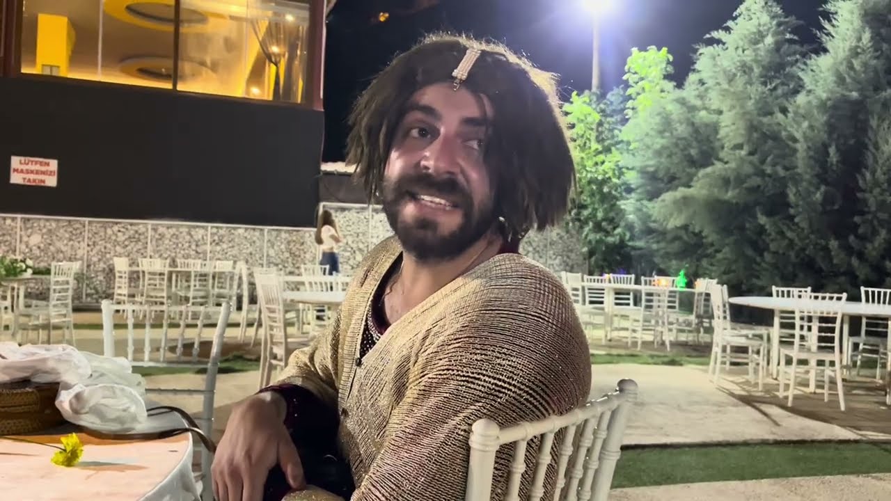 DÜĞÜNDE KİMLER BÖYLE ?