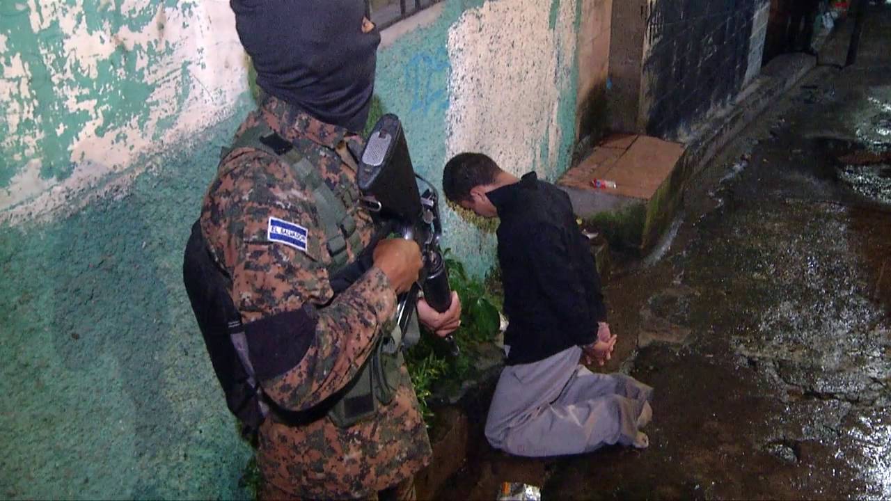 50 capturas en operativo entre ellos el hermano de 