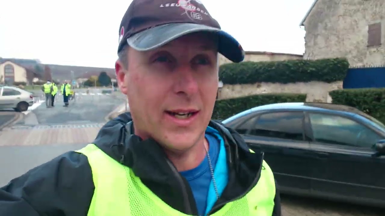 Final lap 8 hours of Charly-sur-Marne in 2019 (in Dutch)