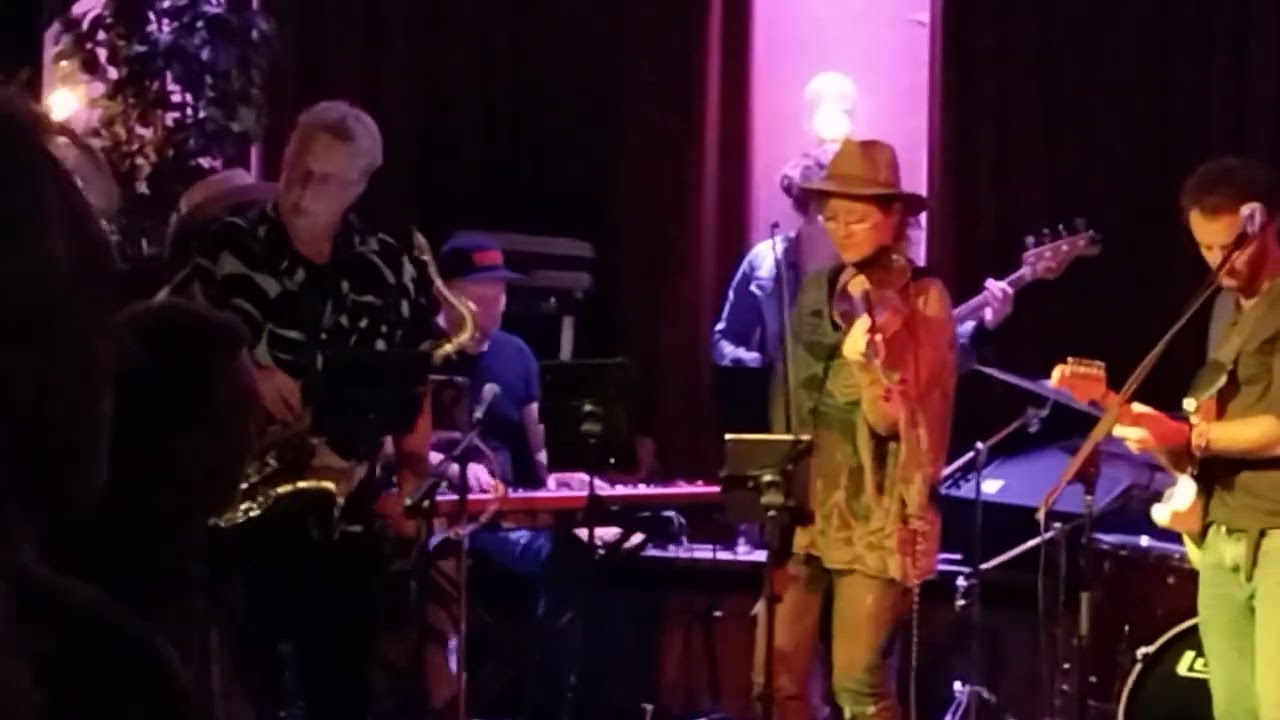 Waterboys Tribute in Lievense Breda met Red Army Blues, geweldig!!
