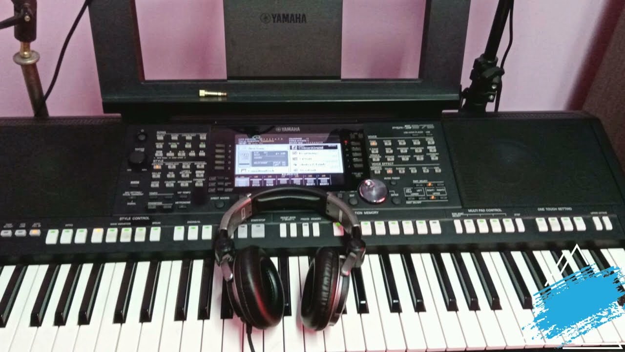 Практические занятия на Yamaha PSR S975 / Вечерние попурри!