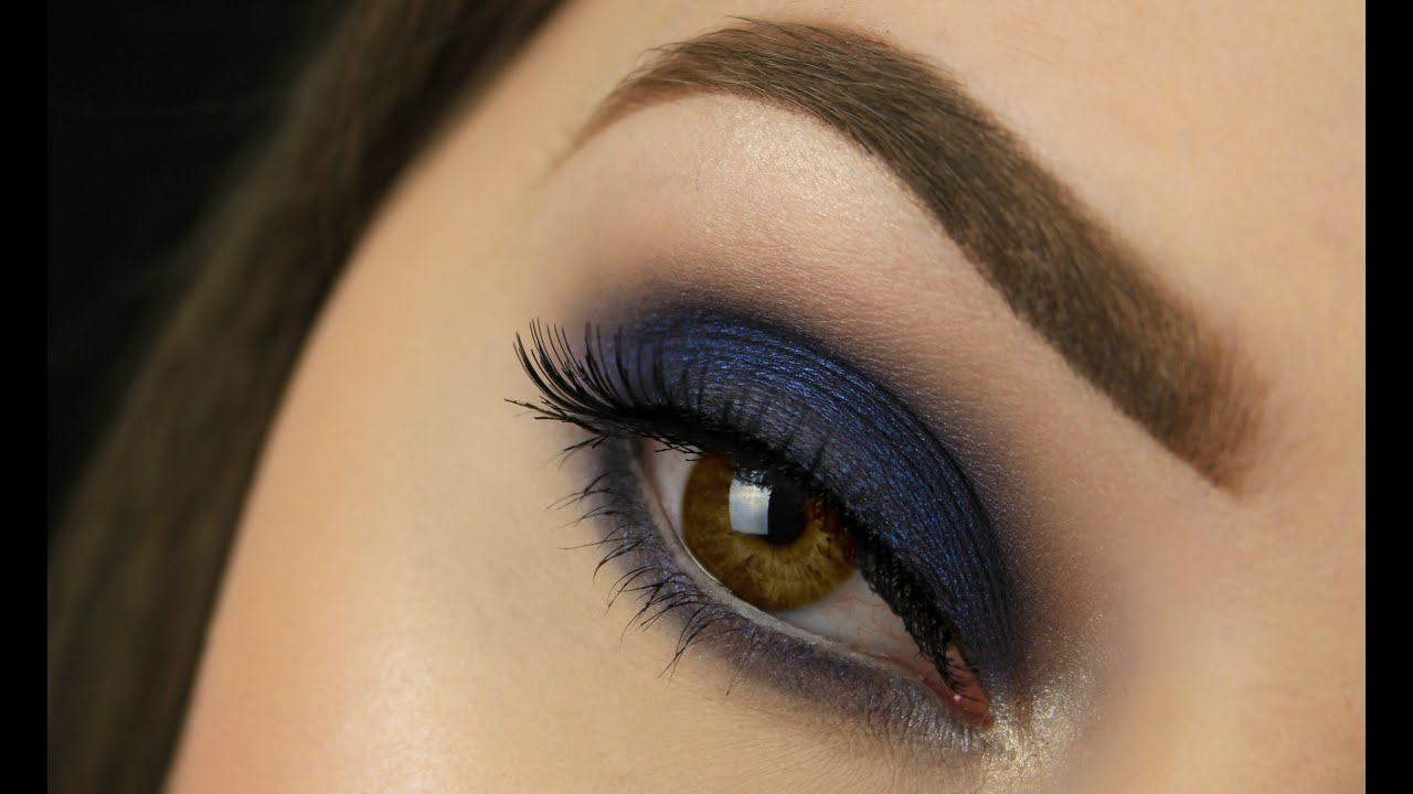 How To: Make Brown Eyes Pop! | Navy Smokey Eye