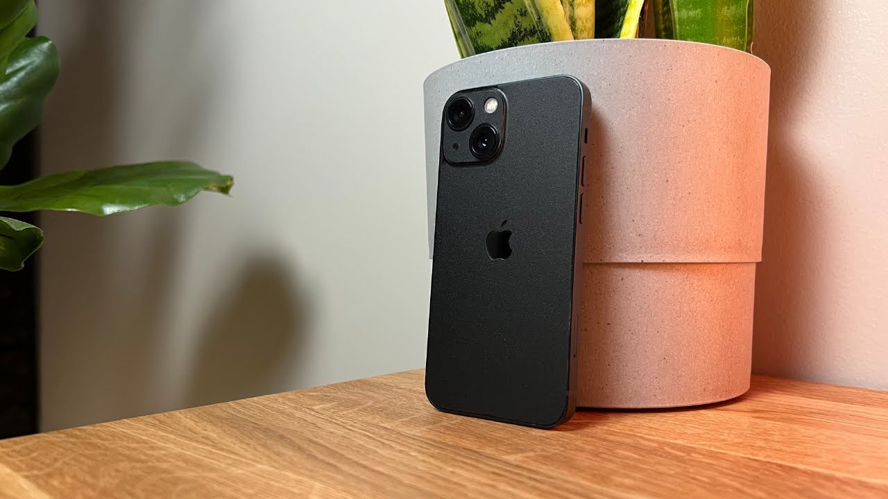 Apple iPhone 13 Mini Long Term Review | It's All The iPhone You Really Need |