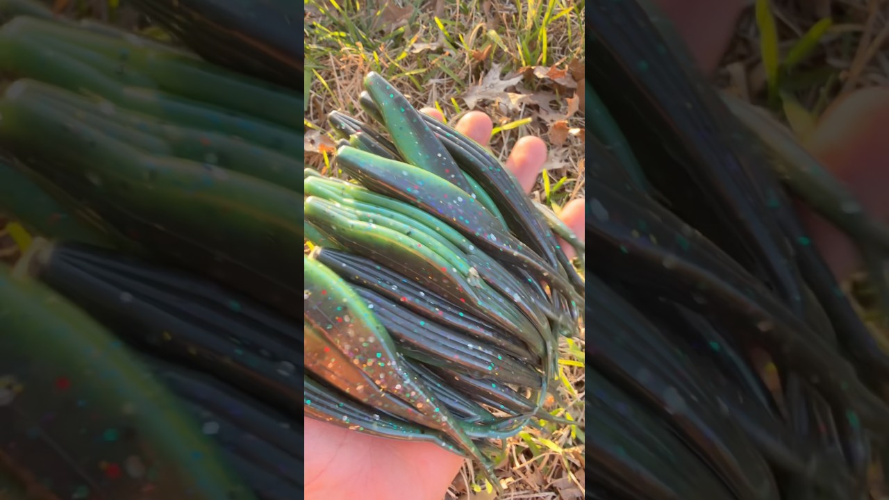 Can my Brother save this color??😬😅🔥￼#godfirst #bassfishing #diy #fishing #baitmaking #fishinglure