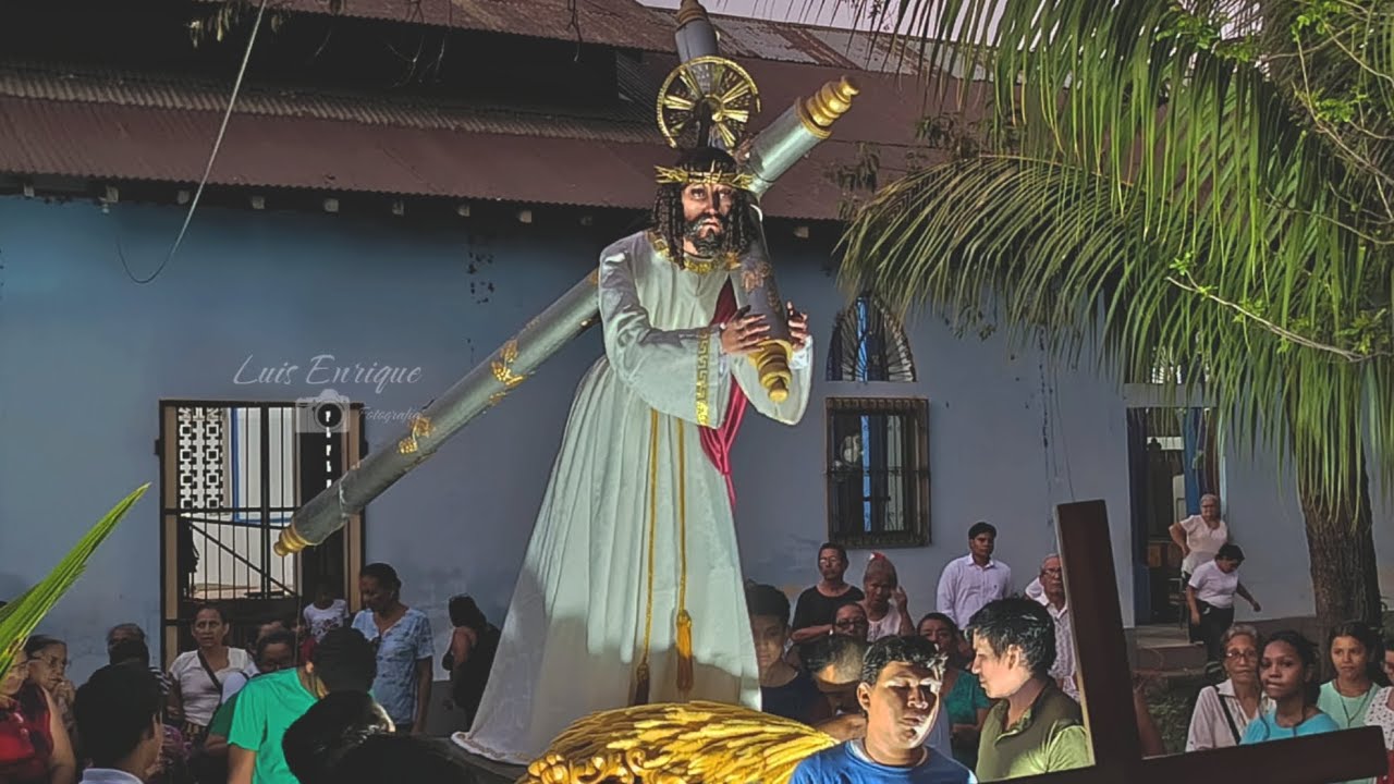SALIDA de Jesús Nazareno del Rosario, Viernes de Cuaresma