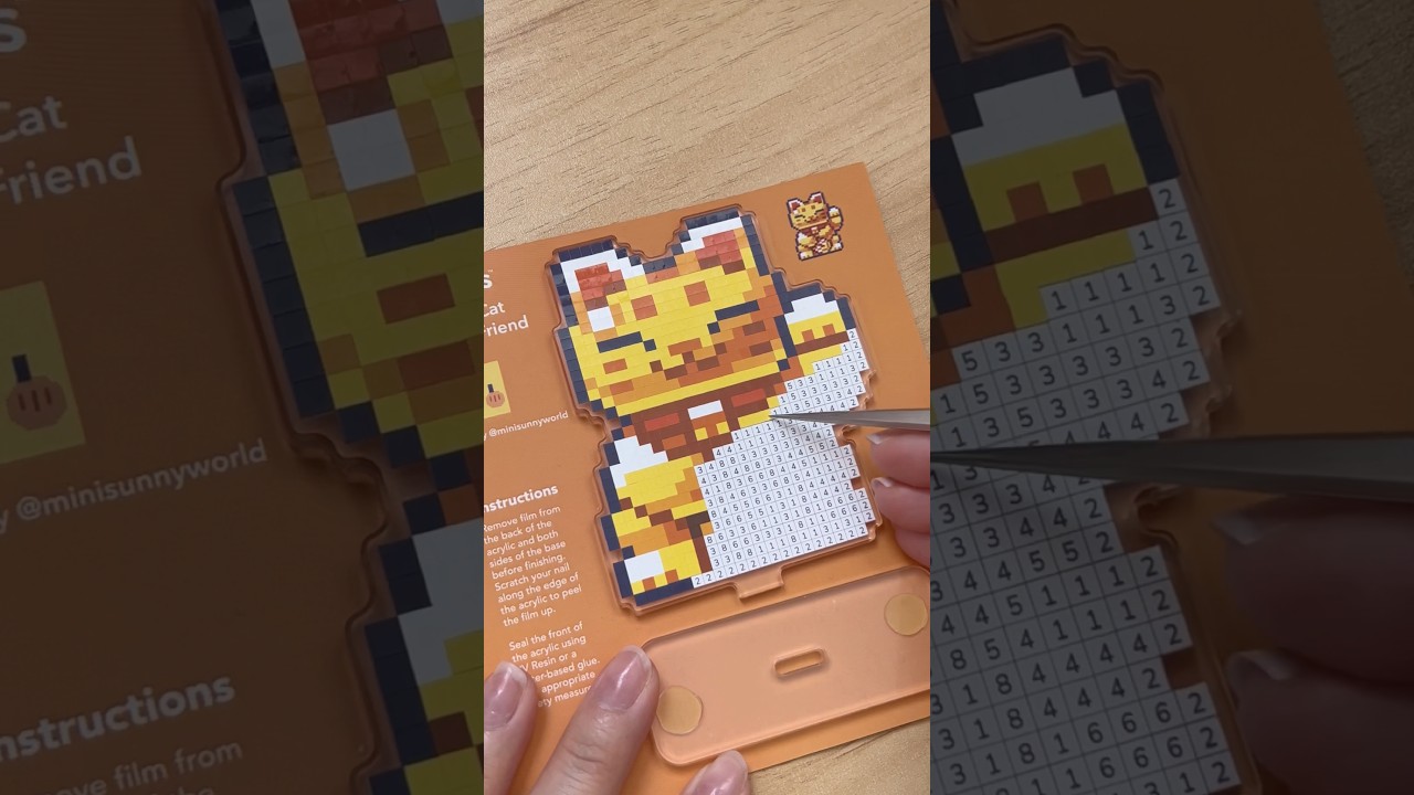 Wishing you good luck in 2026 with our Pixyls lucky cat! 🐱 #pixyls #craft #luckycat #pixelart