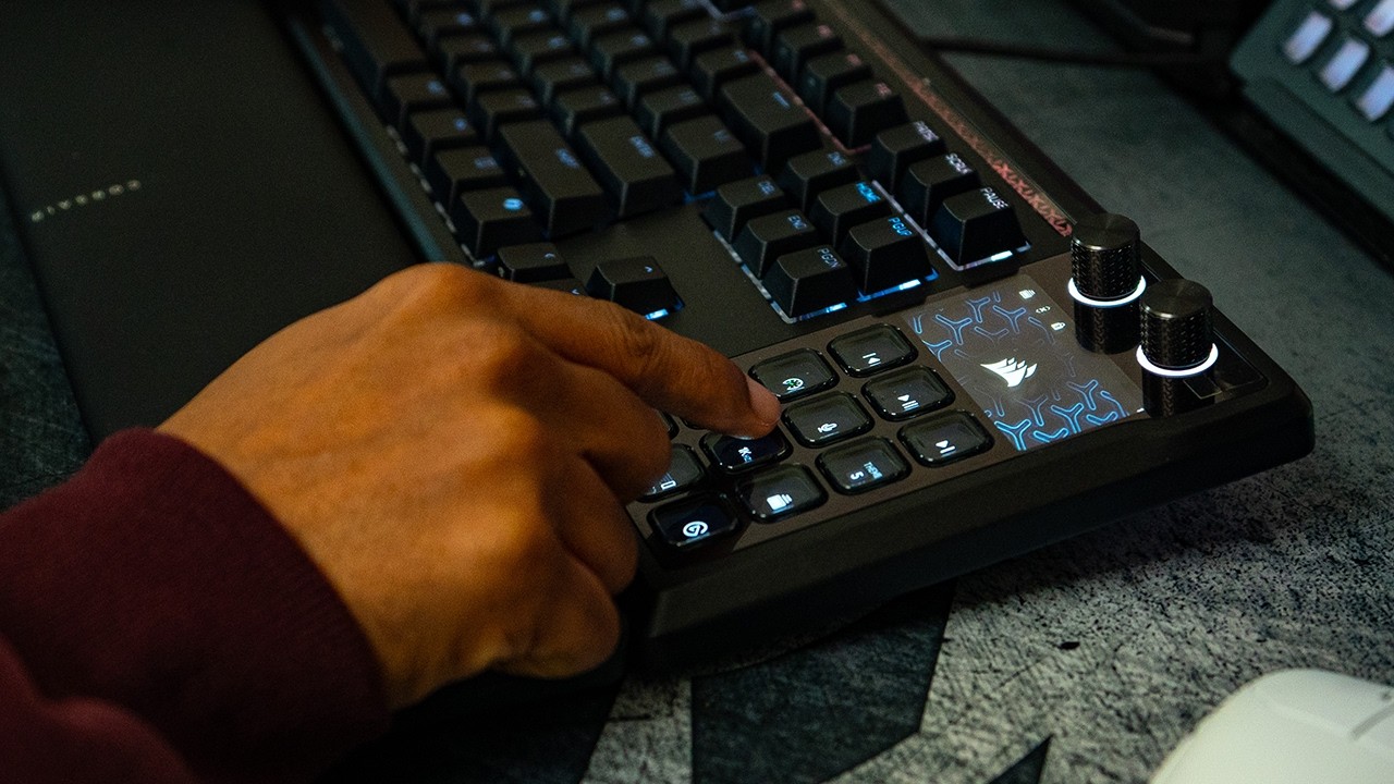 Corsair GALLEON 100 SD | Unboxing & Setup