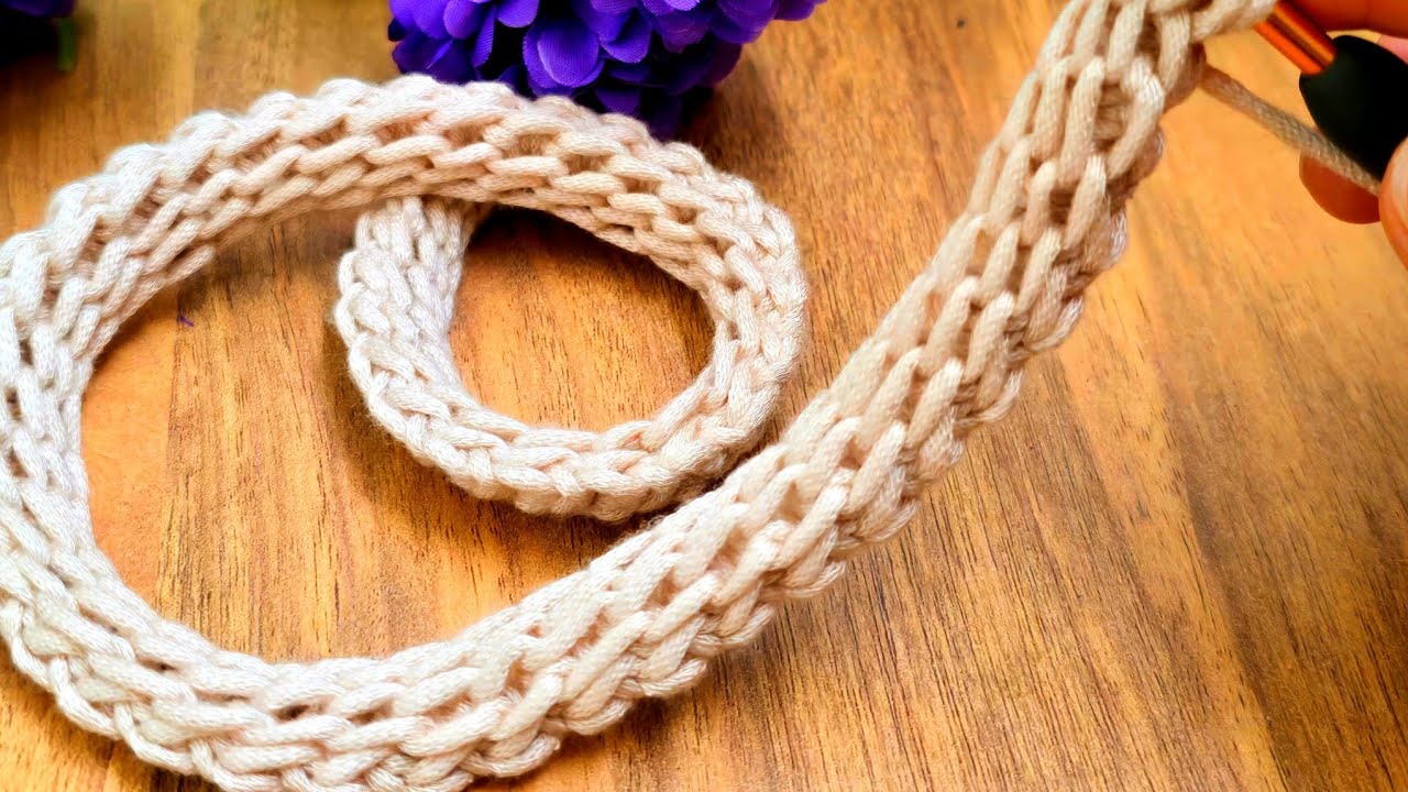 How to make a macrame cord bag handle #crochet #knitting