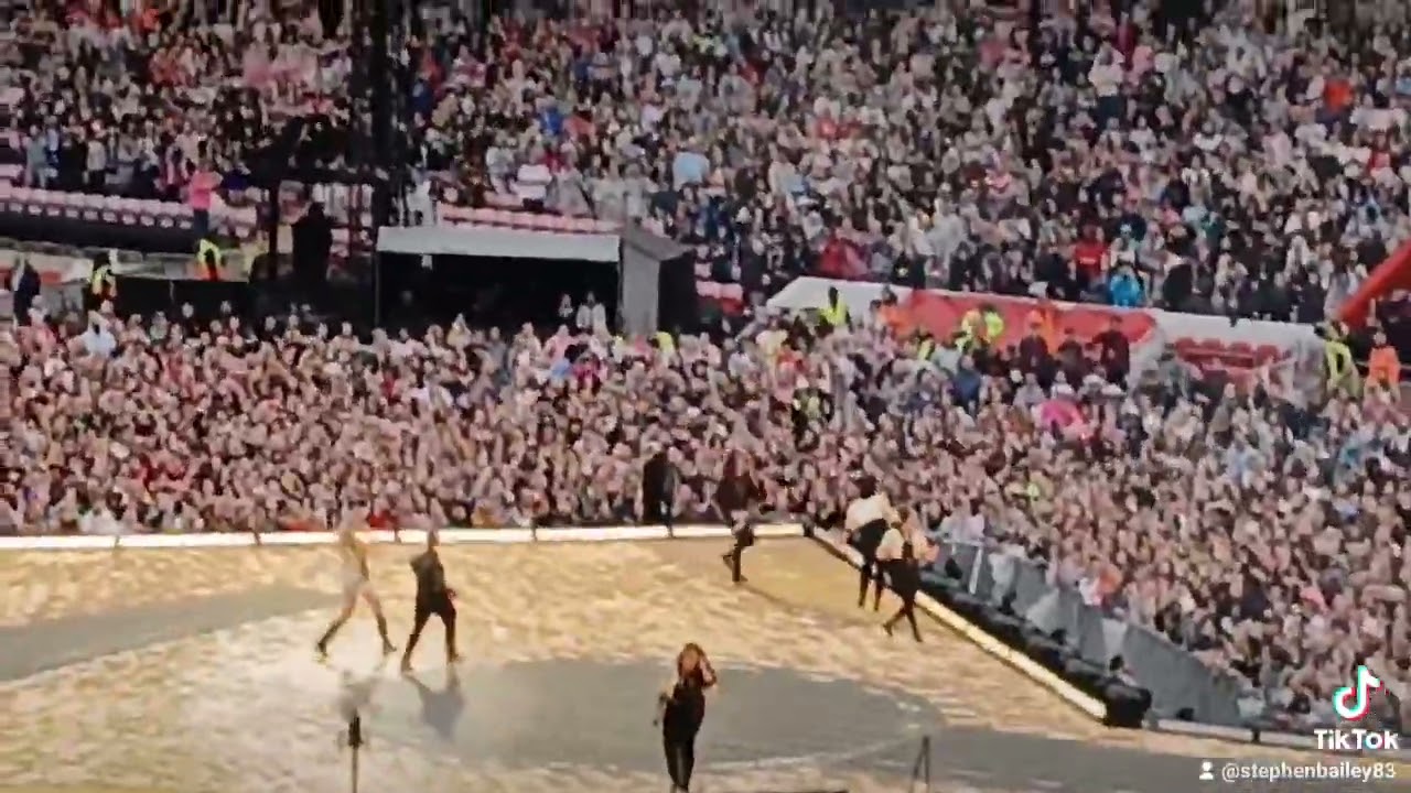 Taylor Swift Fearless=You Belong With Me live at Liverpool Anfield Stadium 13th June 2024