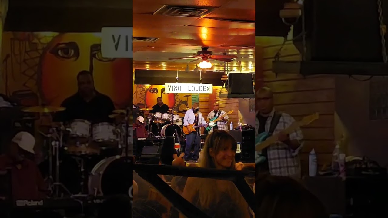 Chicago Kingston Mines | Carl Weathersby & Vino Louden | Live Blues Music