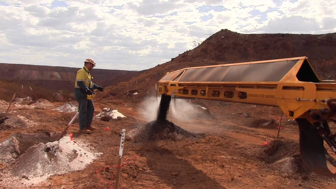 Ausroad Stemming Truck