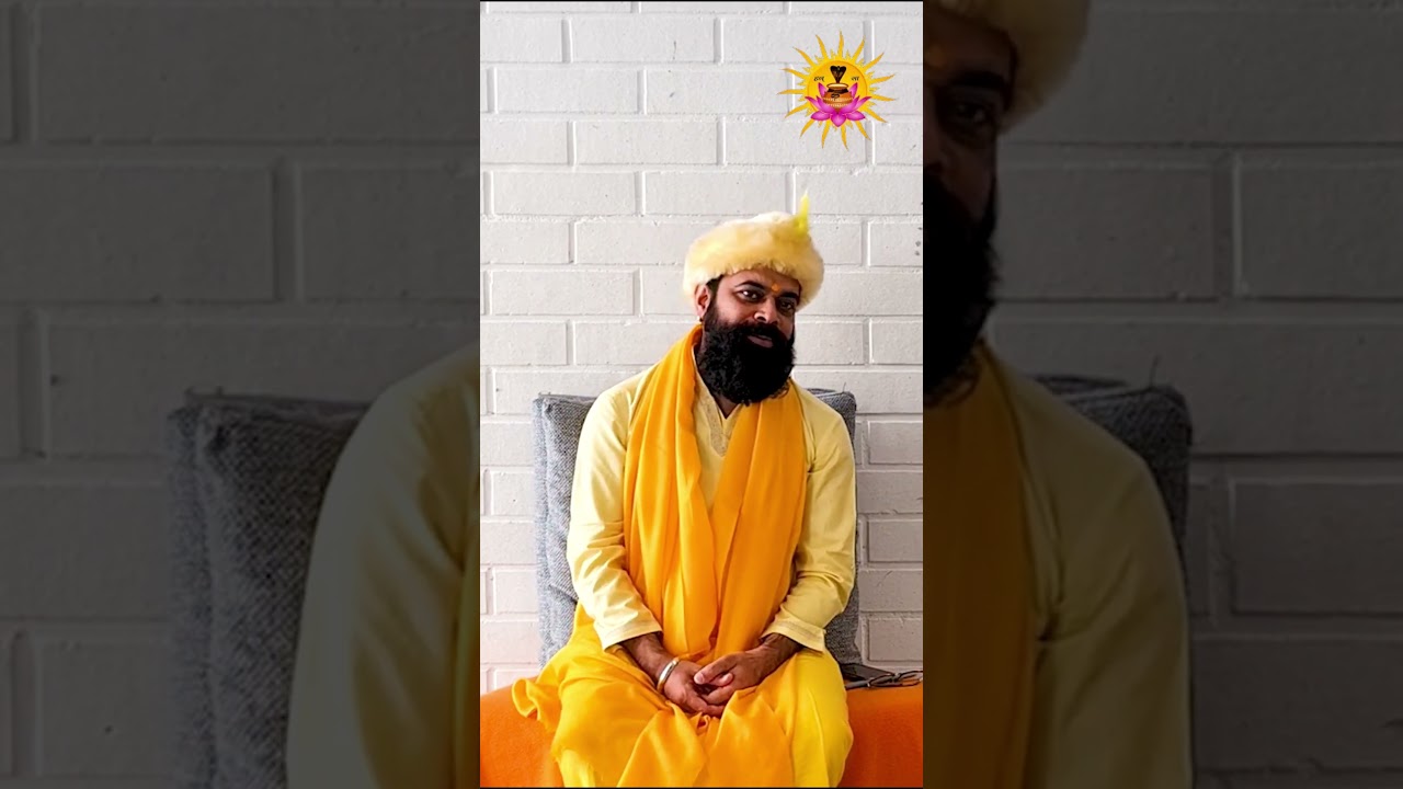 कुतर्क करने वालों से बचकर रहे। - Swami Nispruh Spandan #shorts #teaching