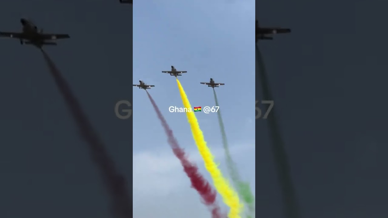 Ghana AirForce helicopter display #ghana #military #mandosgh #airforce #ghanaarmy #emergencylanding