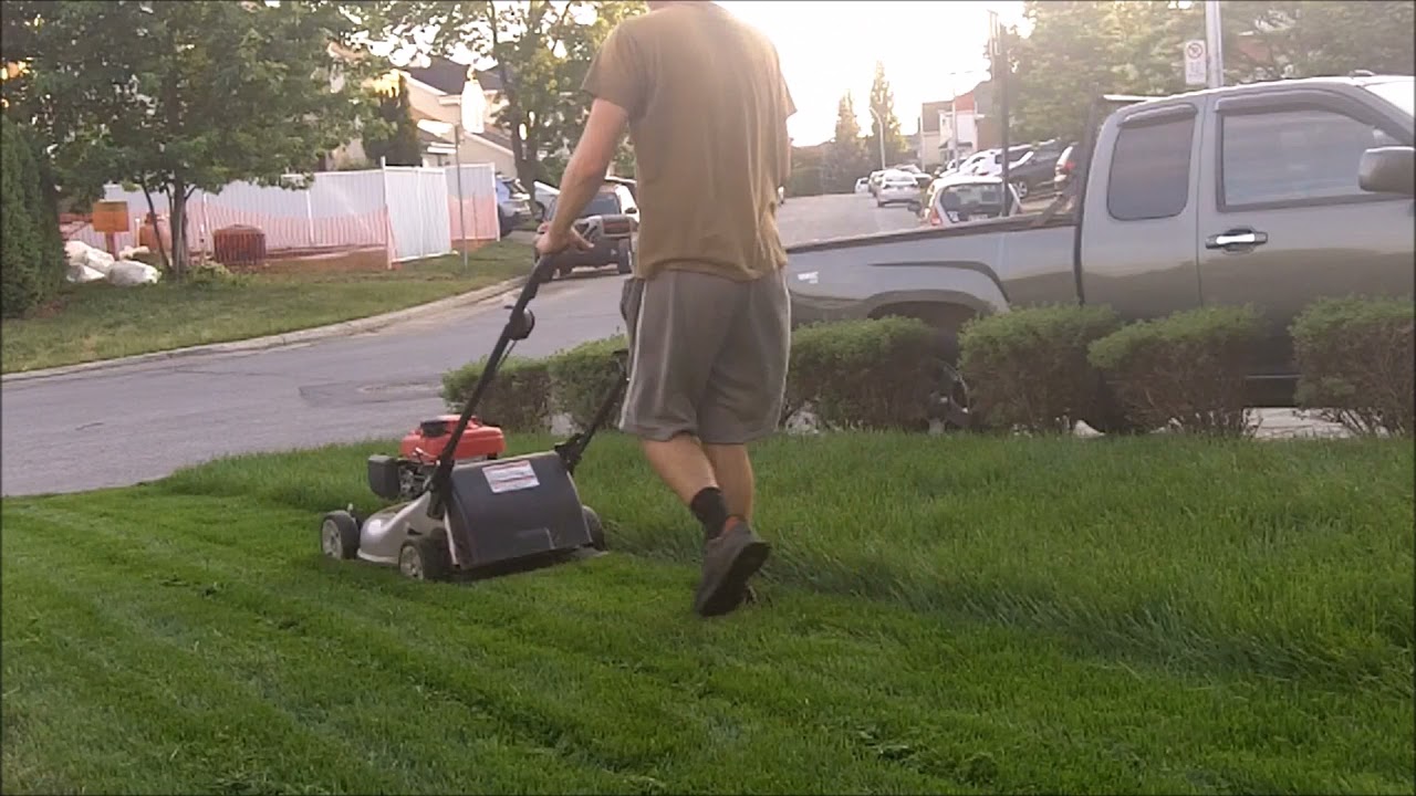 2015 Honda HRR216, Stihl FS94R and BG55 In Action