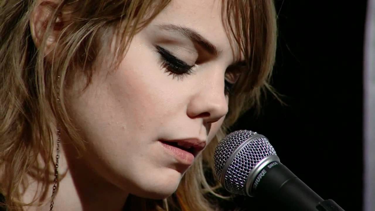Golden Baby - Cœur de Pirate - (Ftv)