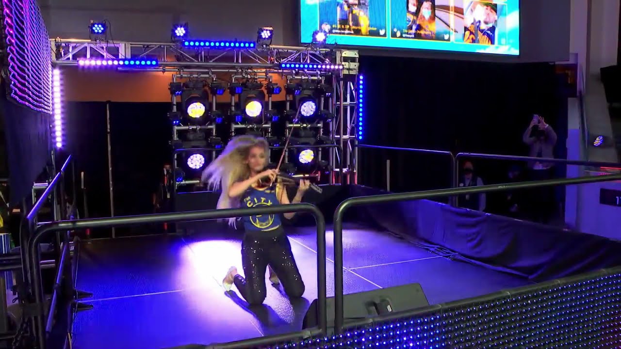 Golden State Warriors NBA halftime show 