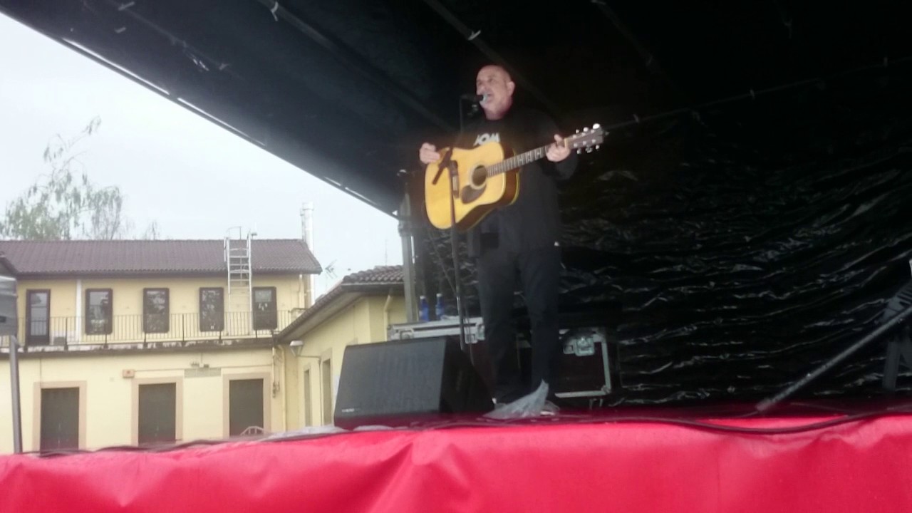 PAUL COLLINS - PLAZA URDANIBIA (IRUN) 3-06-2017