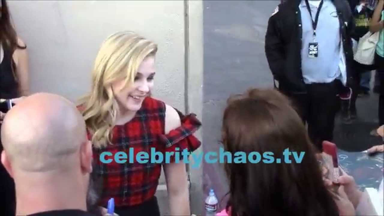 Chloe Grace Moretz makes all her fans happy
