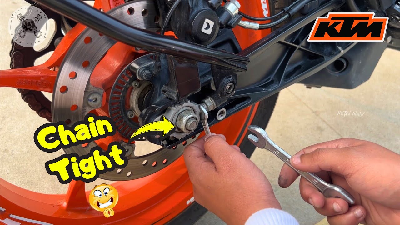 KTM RC200 2022 Chain Adjustment | How To tighten The KTM’s Chain | Complete Process 🤩 | DIY