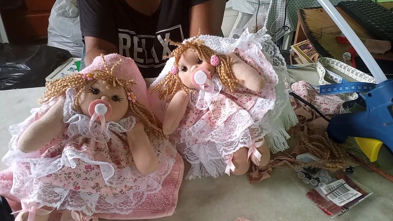 Bonequinha na Toalha