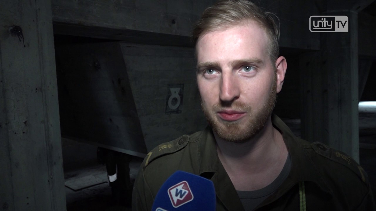 Cadetten oefenen in verlaten Meelfabriek
