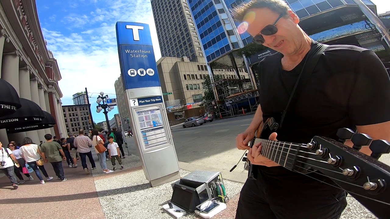 Sultans of swing - No.1 busking song of all time - Never gets old 7/12/19