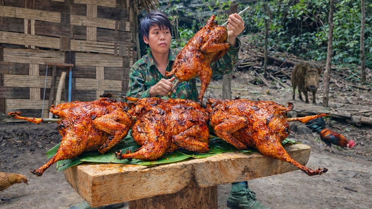 Ultimate Forest Survival: Quail Traps, DIY Dining Table & Taming Wild Animals