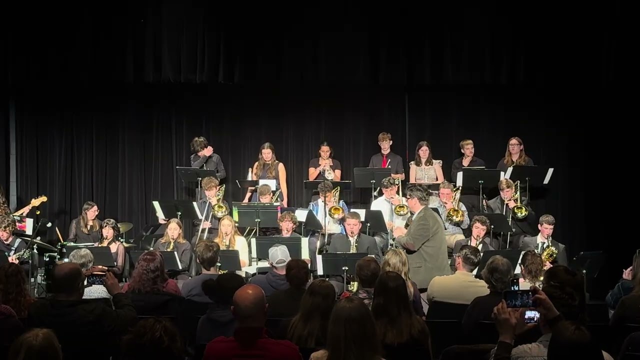 Apollo Conference Jazz Band: Jumpin’ at the Woodside