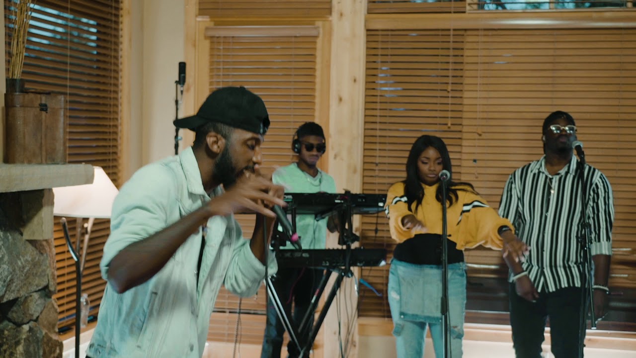BrvndonP - Hold Up, Wait (Live & Unplugged)