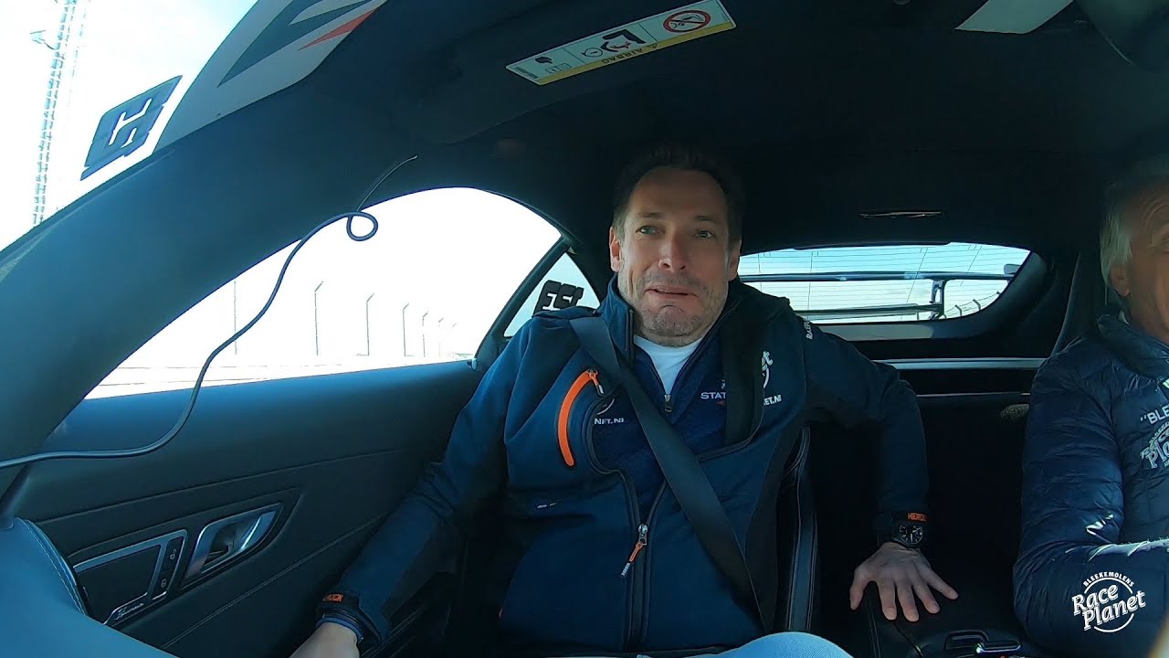 Sebastiaan en Michael Bleekemolen rijden in nieuwe Mercedes-AMG over Circuit Zandvoort! 😱