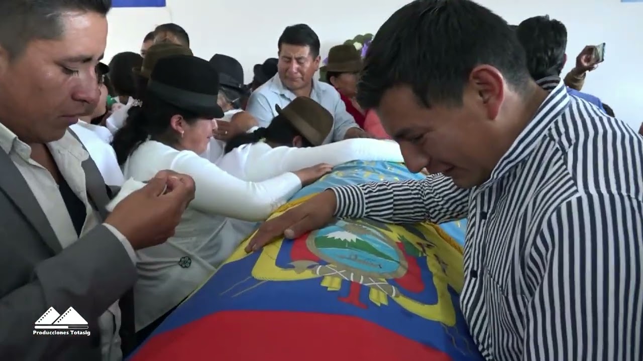 Entierro del Pastor Belisario Logro - Iglesia Cristo el Salvador - Palouctopamba Ecuador