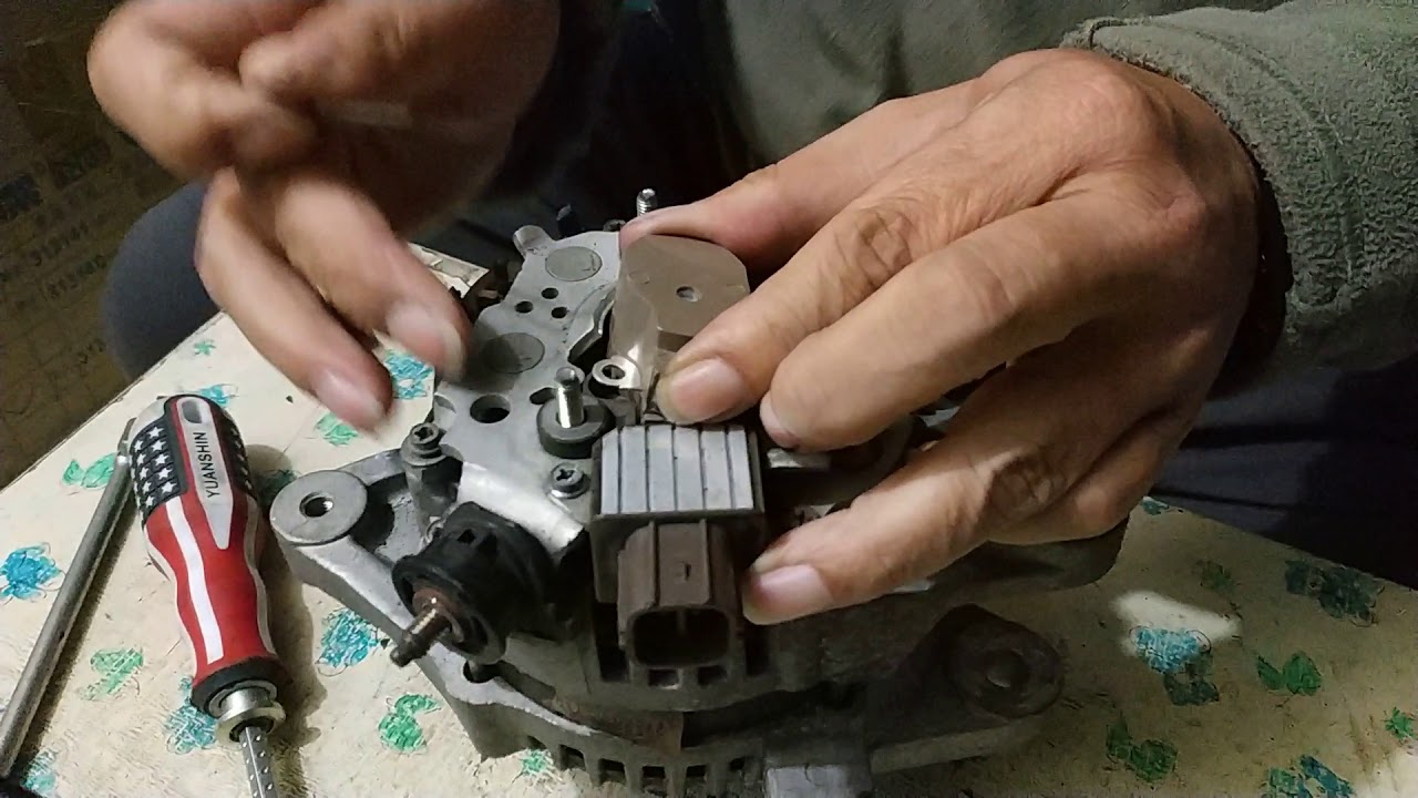 豐田Wish 發電機更換碳刷組