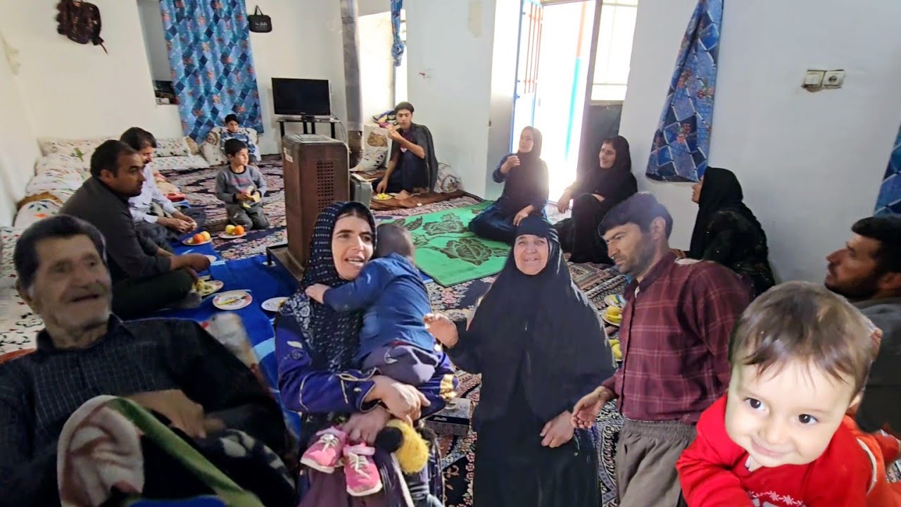Sakineh and Khosrow's visit to their grandfather, Atabak and Shahin