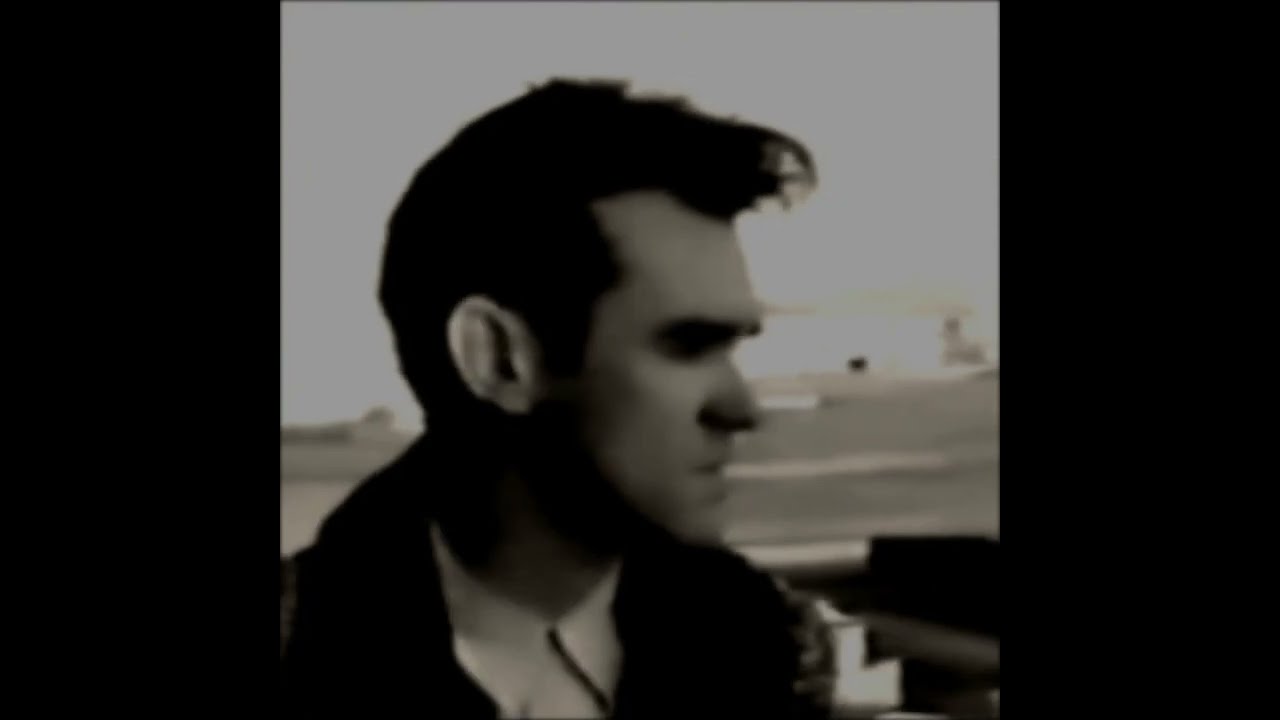 the smiths – last night i dreamt that somebody loved me (𝕤 𝕝 𝕠 𝕨 𝕖 𝕕  +  𝕣 𝕖 𝕧 𝕖 𝕣 𝕓 𝕖 𝕕)