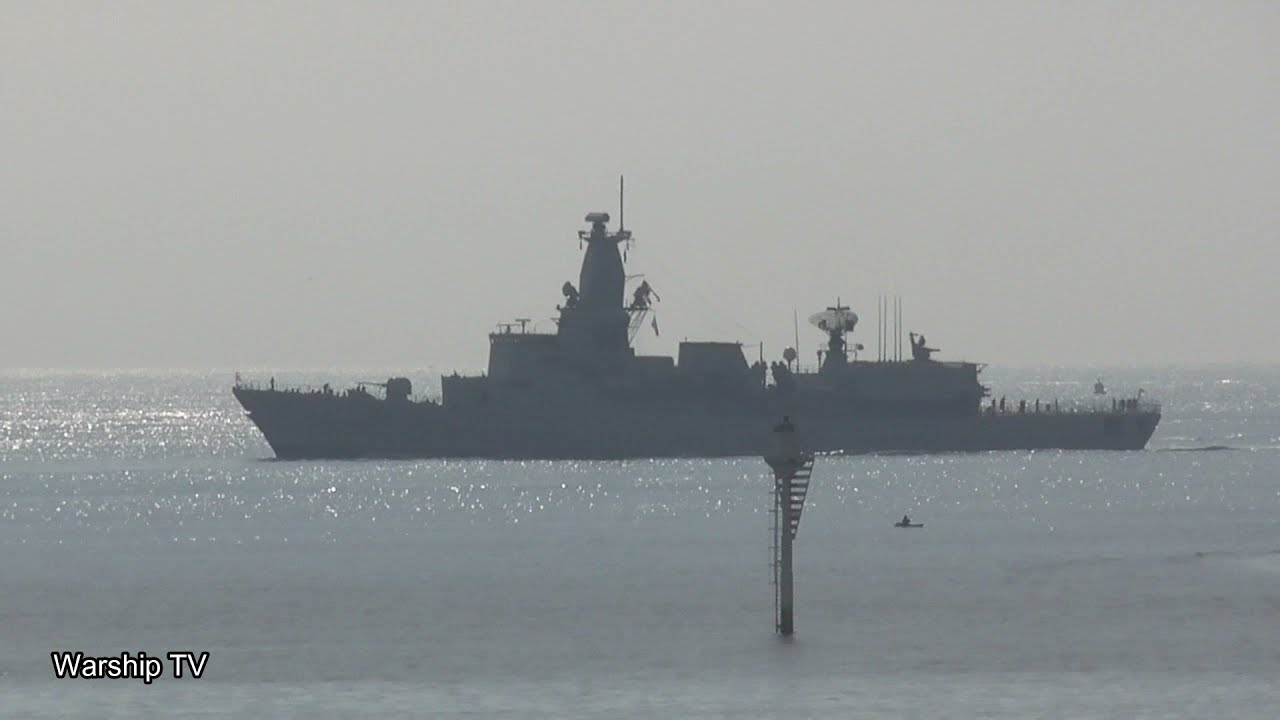 BELGIAN NAVY KAREL DOORMAN CLASS FRIGATE BNS LEOPOLD I F930 IN PLYMOUTH SOUND - 15th October 2021