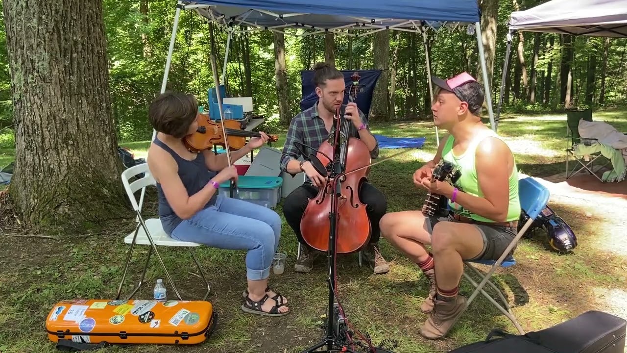 Hemlock & Hickory play Coondog for Get Up in the Cool