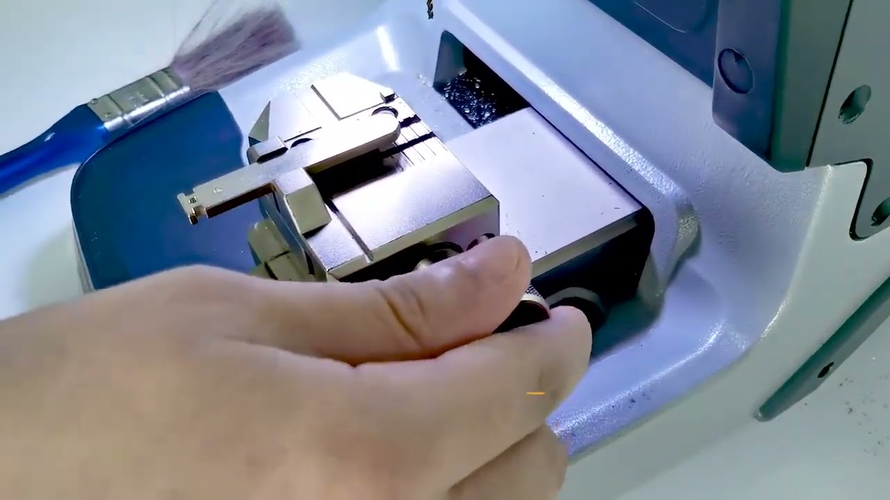 How to Calibrate Xhorse Dolphin XP005L M5 Clamp