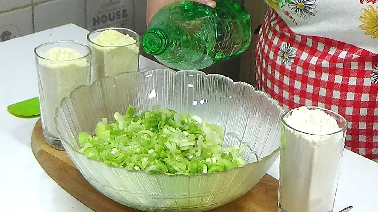 Mineralnom vodom prelite Prazi luk💯Rezultat je neverovatan! POSNU PROJU kakvu do sada niste probali👌
