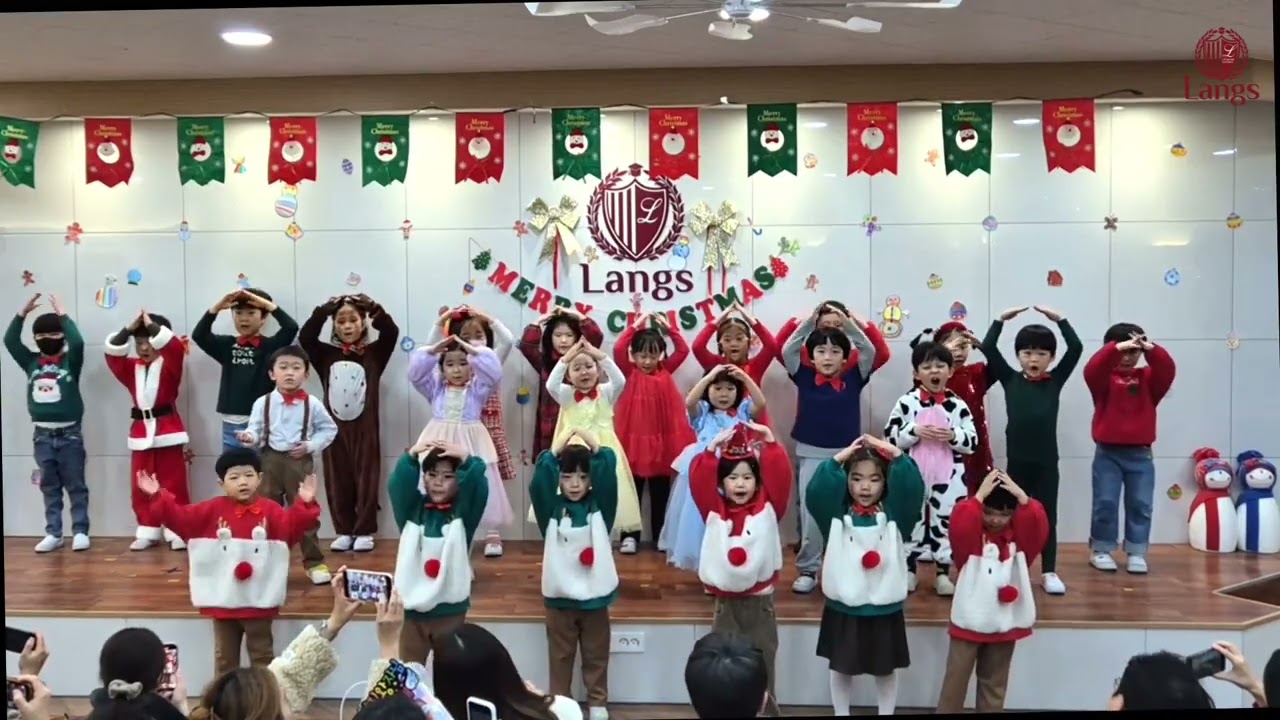2025 Christmas concert with Lucy