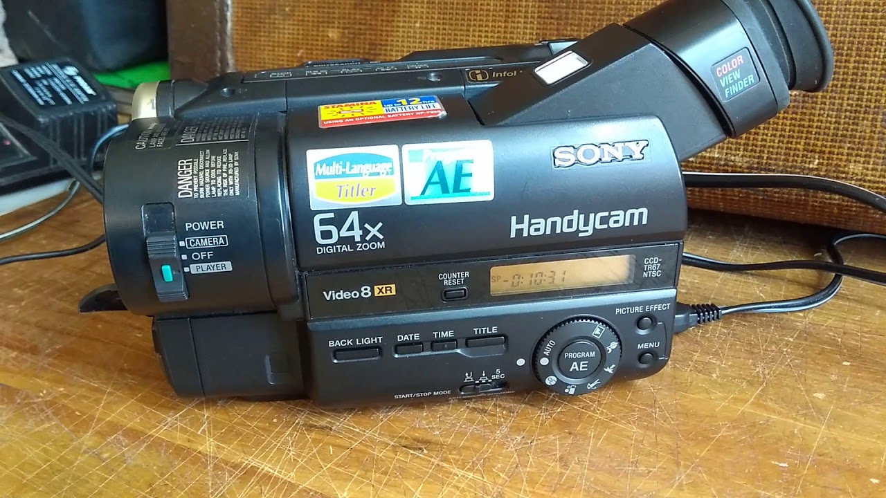 Videocámara Sony Handycam video 8 CCD-TR67