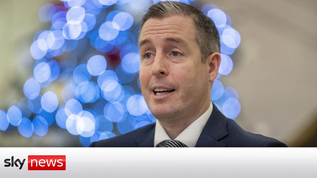 Northern Ireland's First Minister to resign