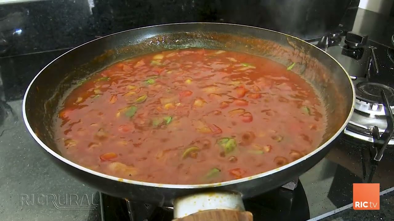 Receita de espaguete de palmito com pupunha ao molho caseiro no RIC Rural