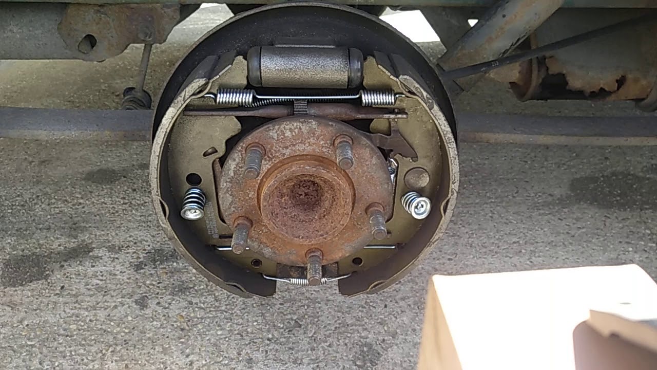 ako funguje brzda a ručná , Chrysler Grand Voyager lll