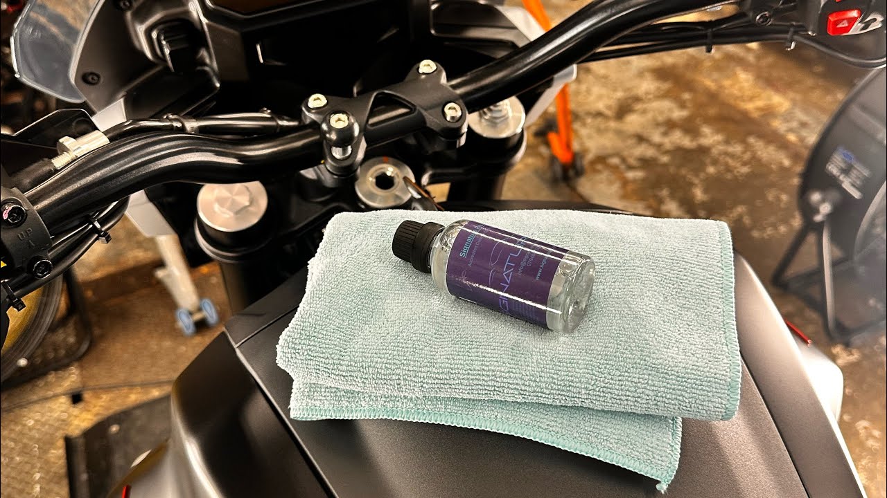 Moto Guzzi V85 Strada Full “Trott Protection Package”