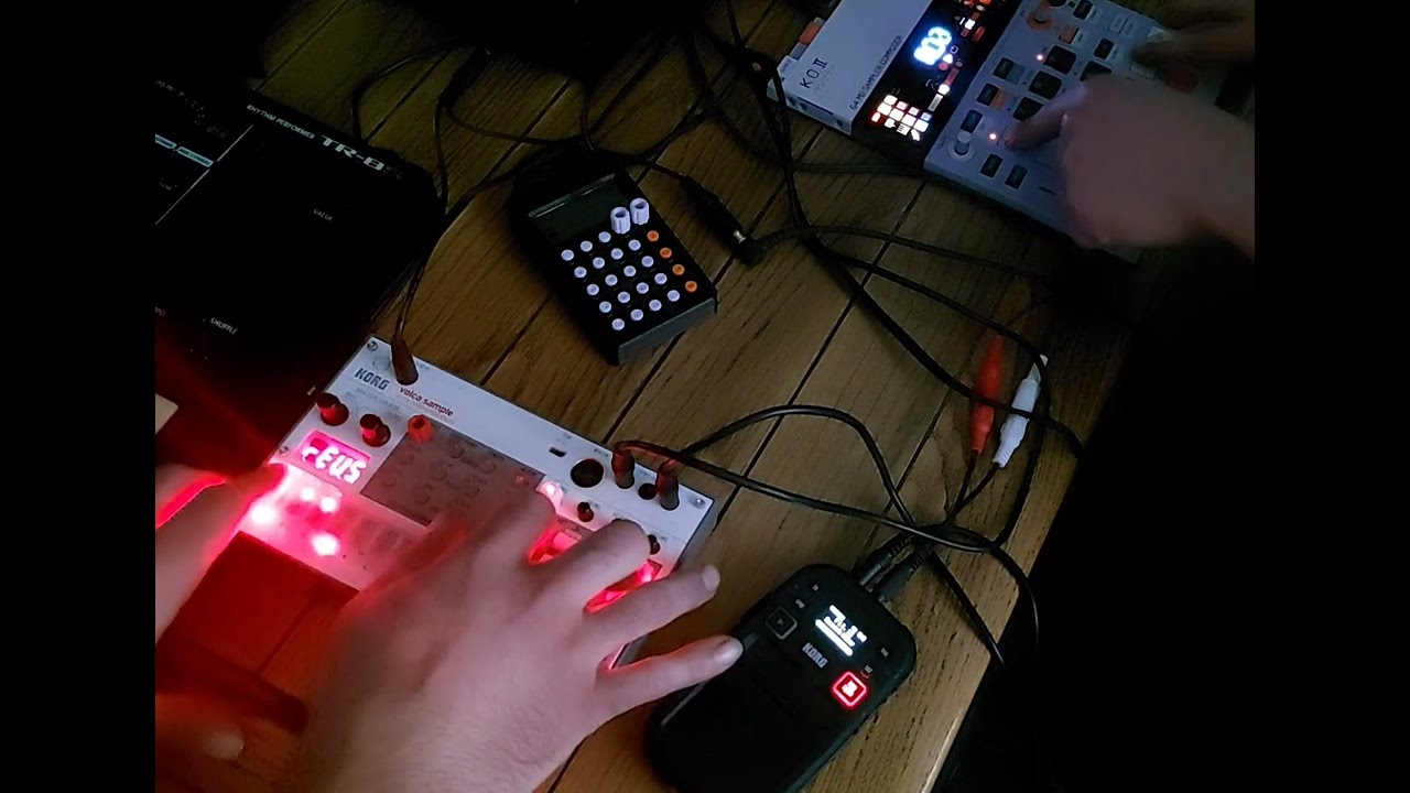 KO2 x Volca Sampler // 808TSIE & di3rr3 &ndash; Live Hardware Jam